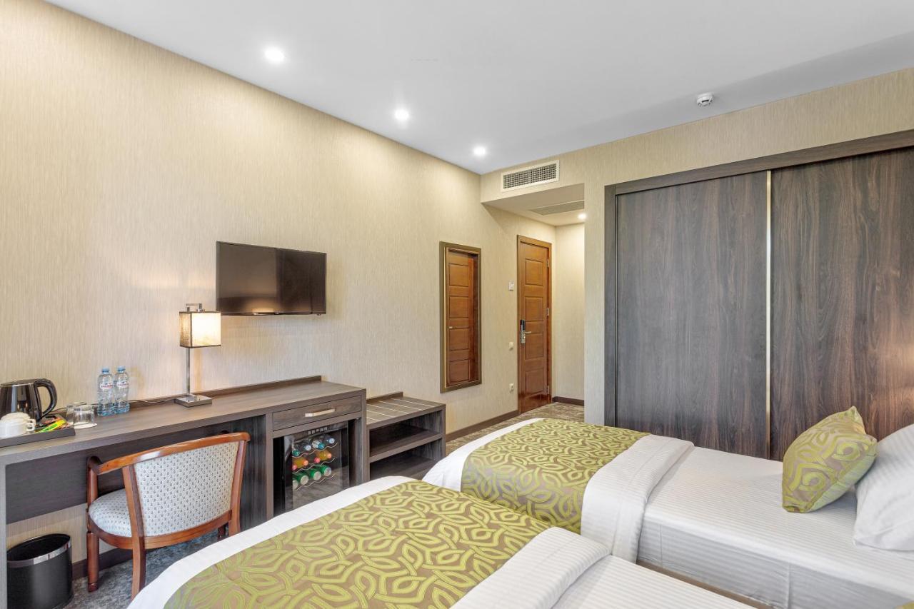 Vinum Hotel Tbiliszi Kültér fotó