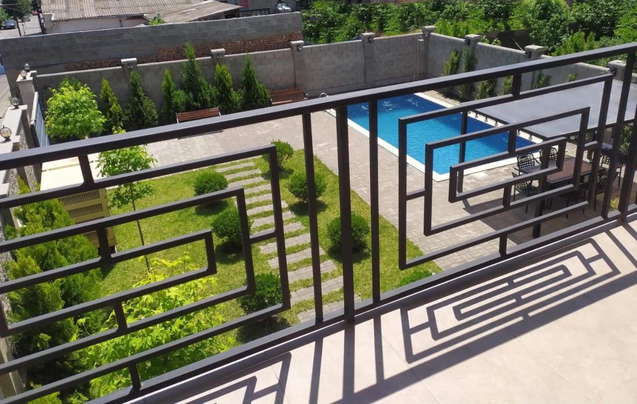Vinum Hotel Tbiliszi Kültér fotó