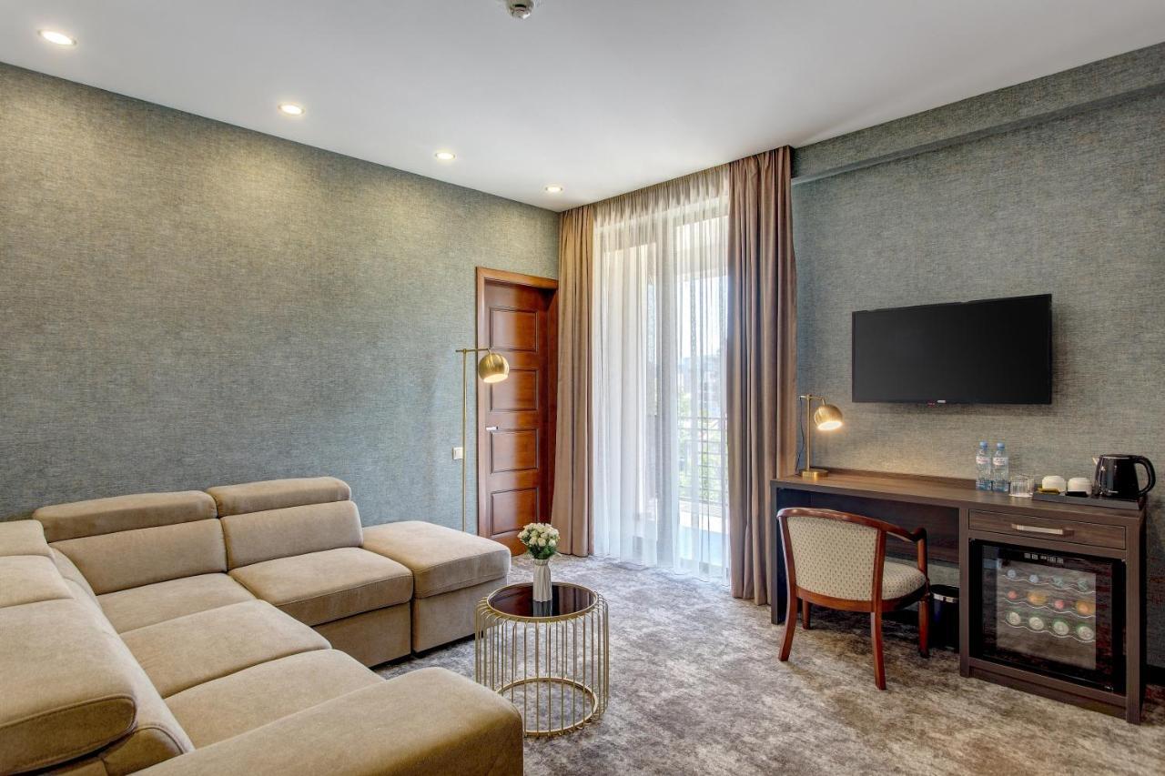 Vinum Hotel Tbiliszi Kültér fotó