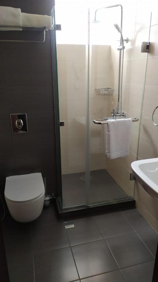 Vinum Hotel Tbiliszi Kültér fotó