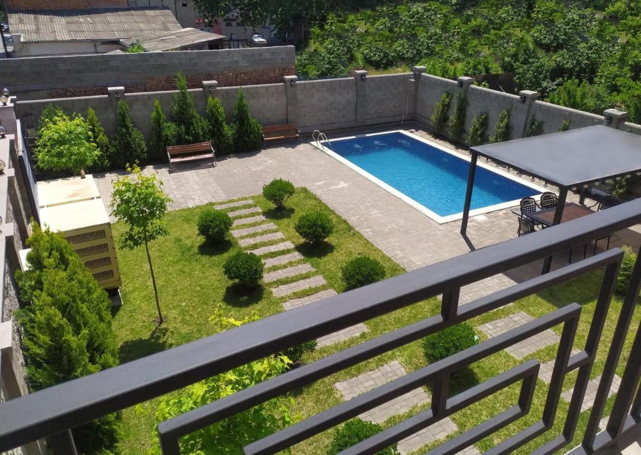 Vinum Hotel Tbiliszi Kültér fotó