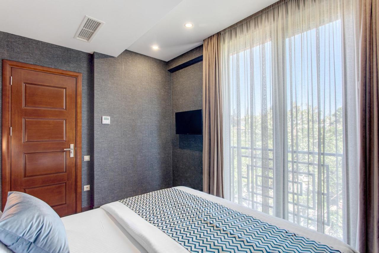 Vinum Hotel Tbiliszi Kültér fotó