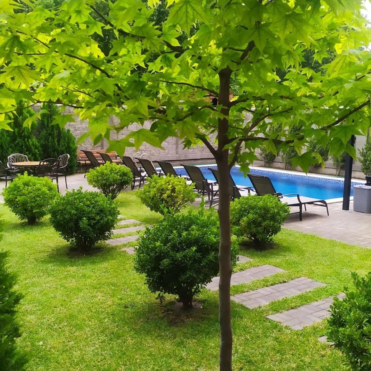 Vinum Hotel Tbiliszi Kültér fotó