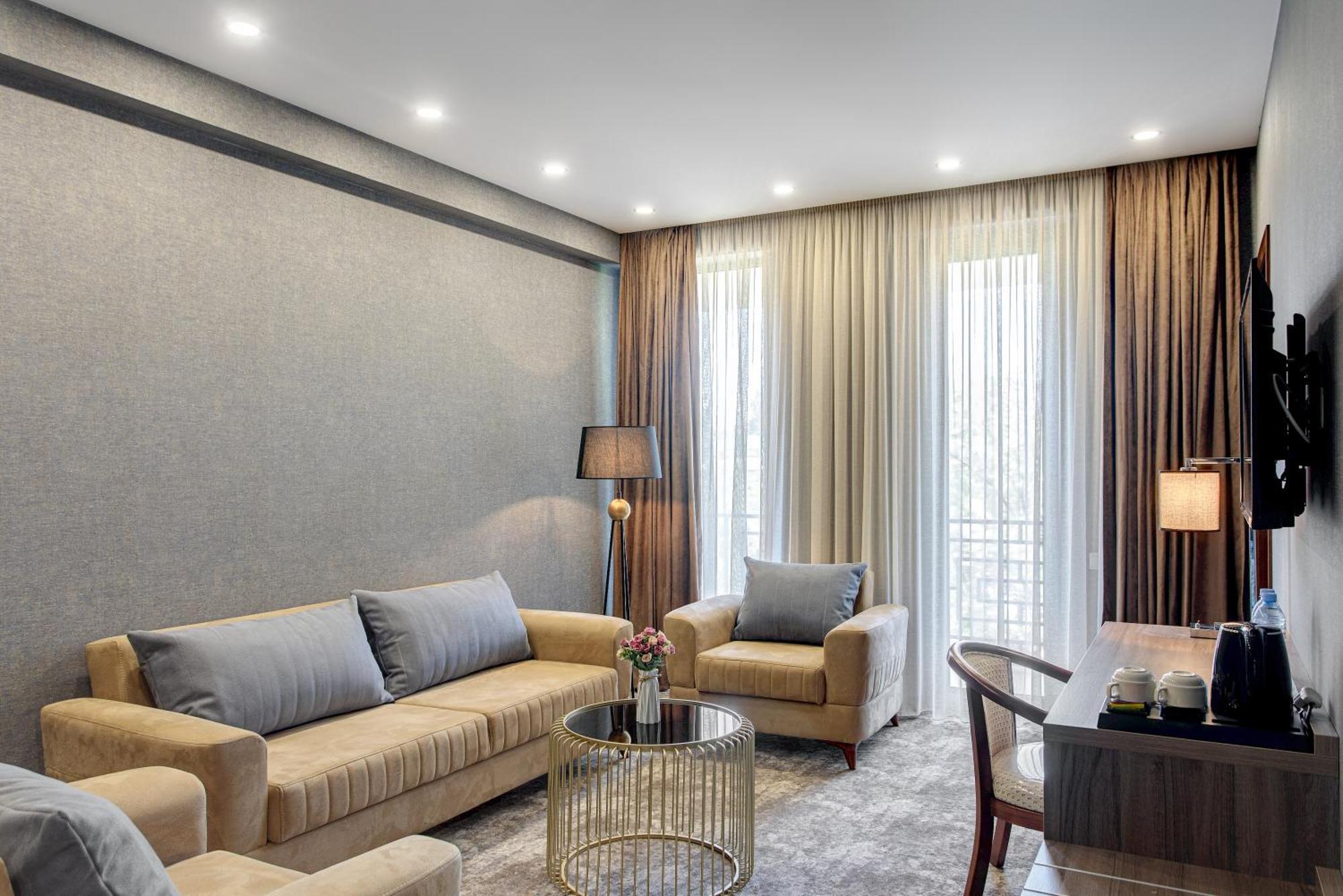 Vinum Hotel Tbiliszi Kültér fotó